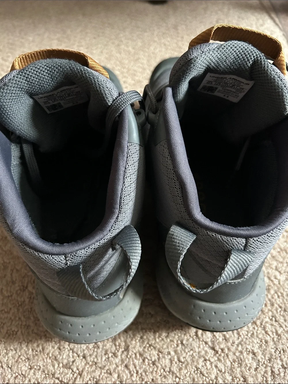 Men’s Under Armor Valsetz Hiking Boots - size 10.5